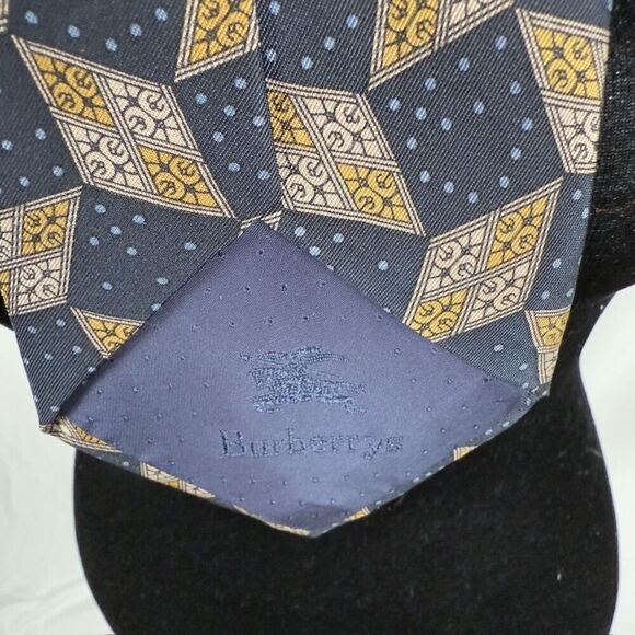 Burberry 100% Silk Wide Tongue Tie - Picture 4 of 5